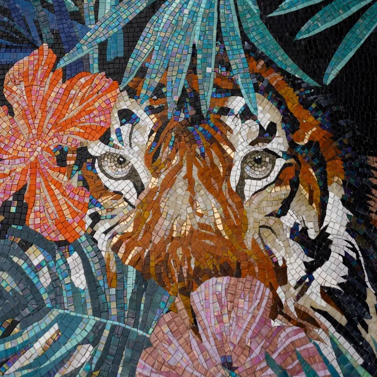 animal mosaic art in glass tiles