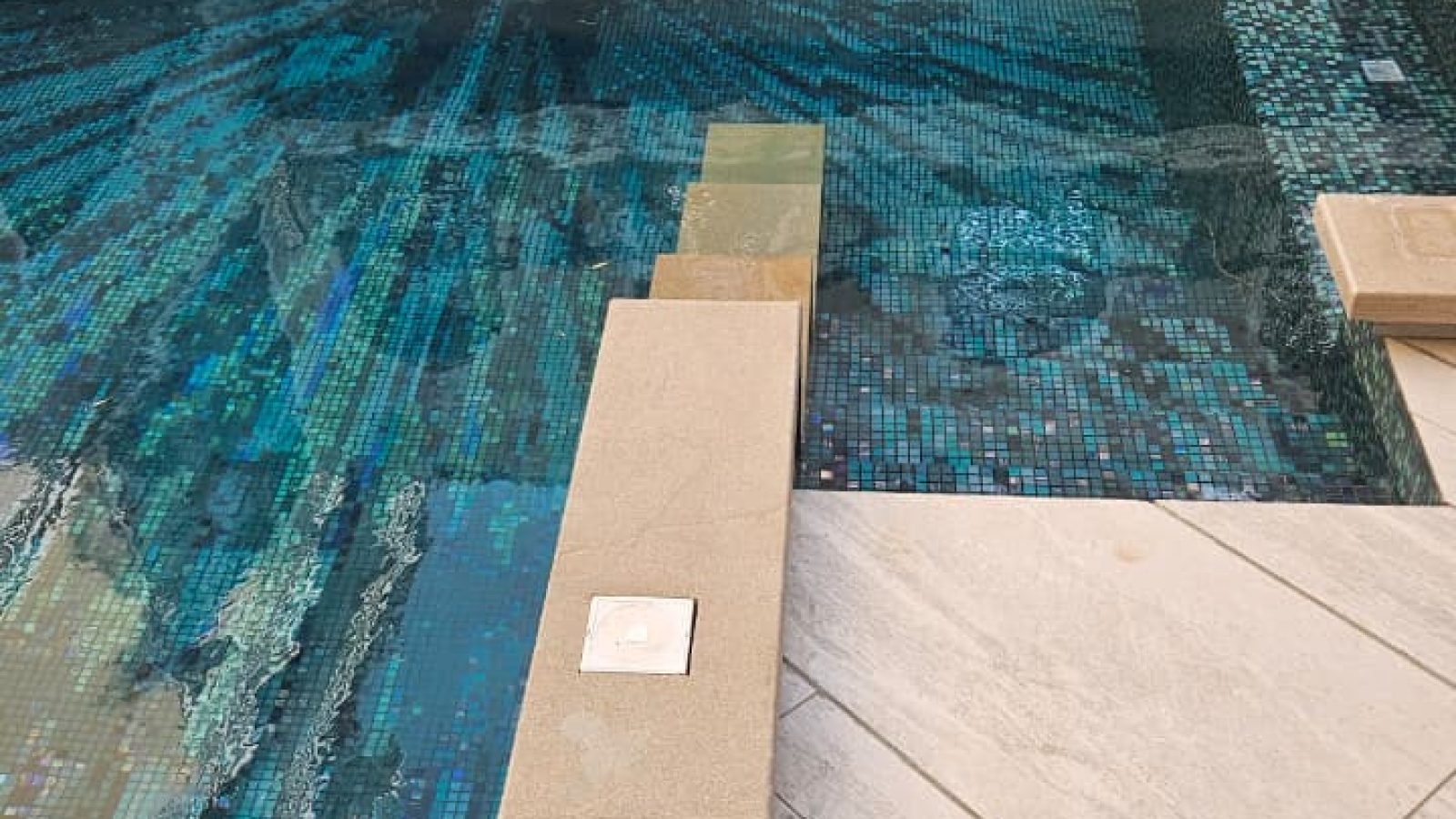Pool Mosaic by MEC for a Luxury Private Residence
