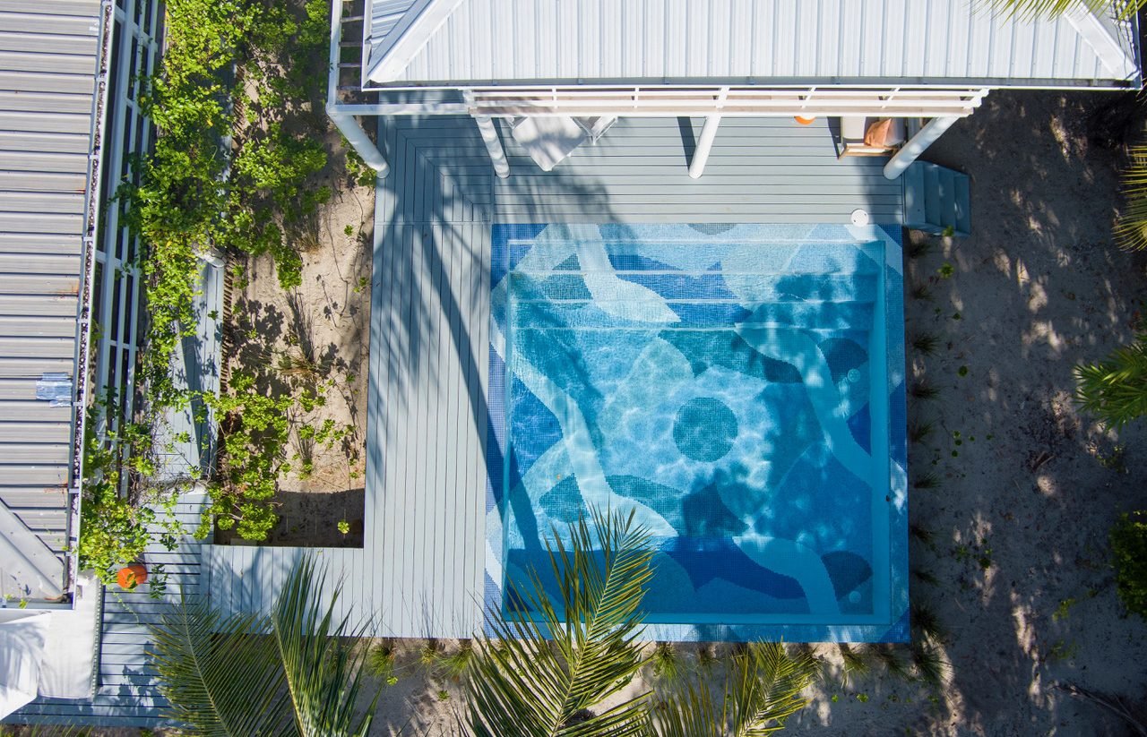 Rumpoint -A Mosaic in Belize—Bringing Geoff McFetridge’s Art4 Rumpoint -A Mosaic in Belize—Bringing Geoff McFetridge’s Art4