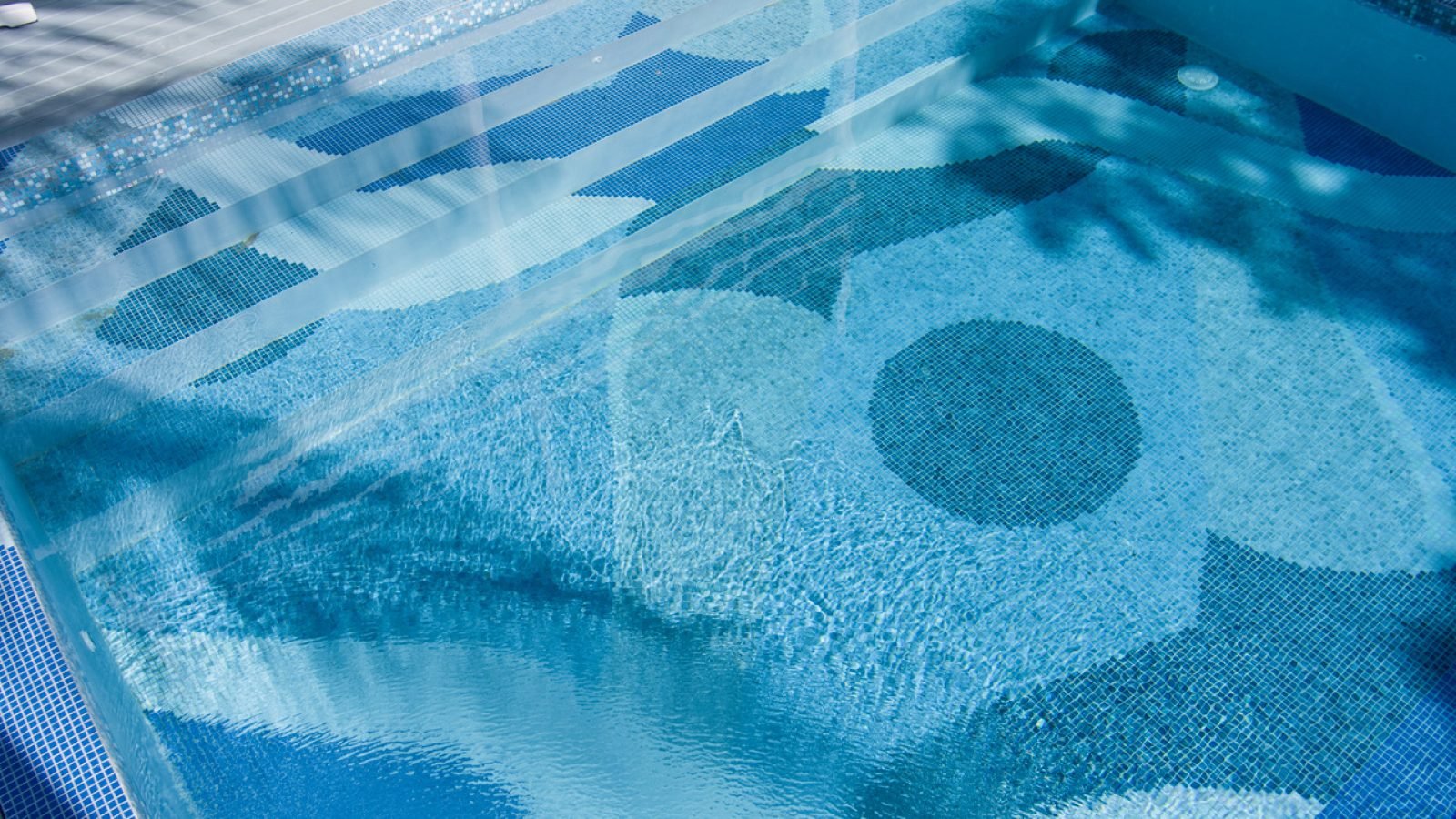 Rumpoint -A Mosaic in Belize—Bringing Geoff McFetridge’s Art6